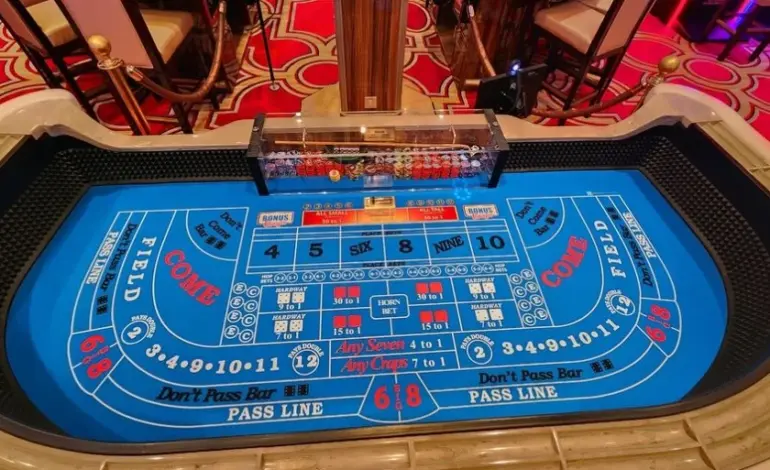 What Is a Hop Bet in Craps?
